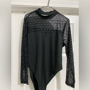 Body suit. Sheer diamond print sleeves